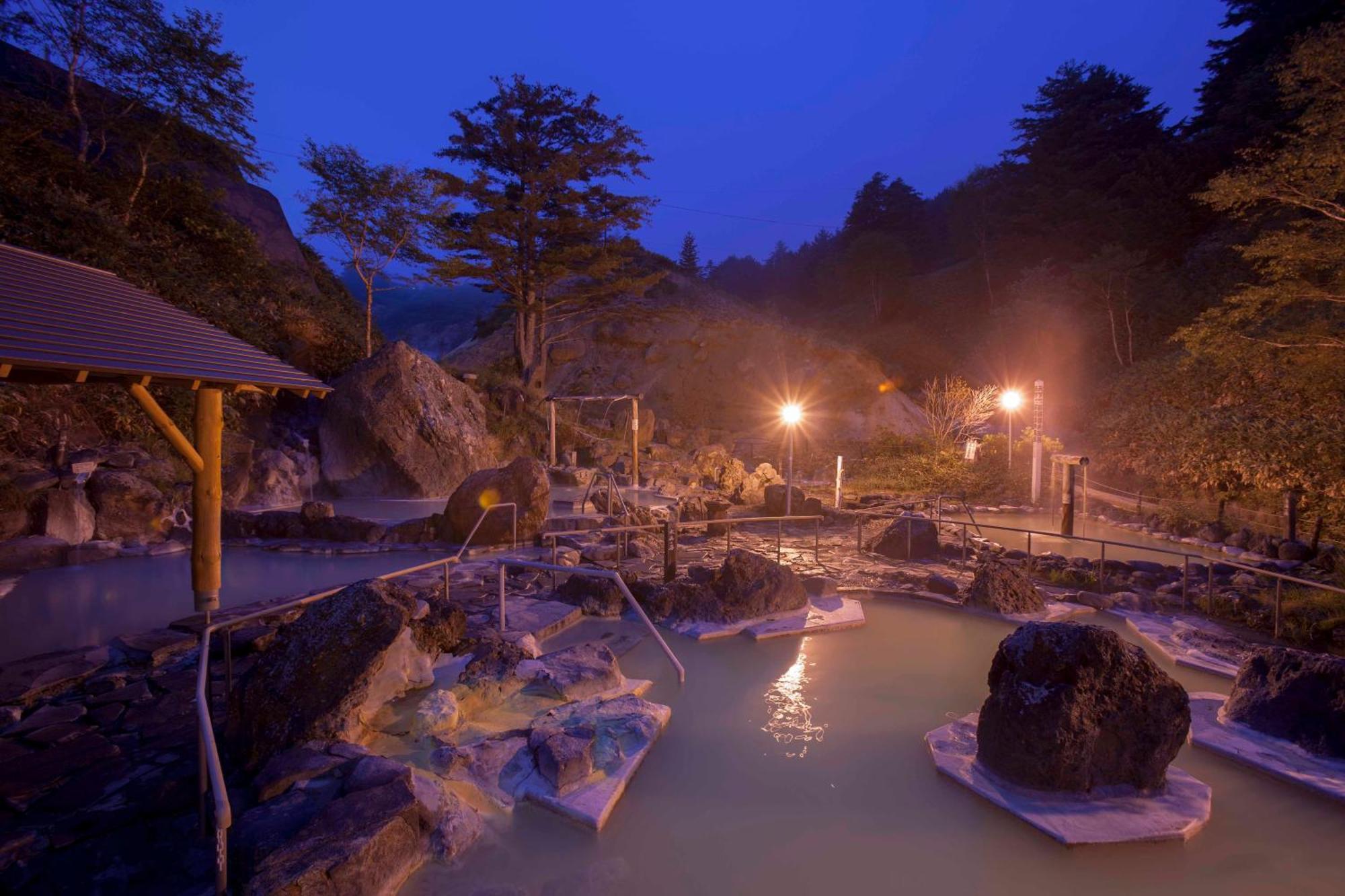 Manza Kogen Hotel Tsumagoi Bagian luar foto